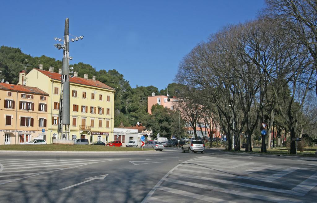 Apartments Vasic Pula Extérieur photo